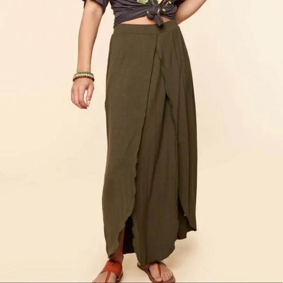 【MOISESNIETO】 GREEN FUR slit SKIRT MOISESNIETO】 GREEN FUR slit SKIRT